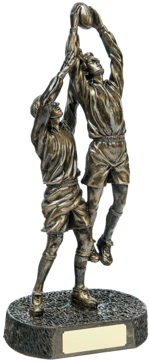 RESIN RUGBY PLAYER R629